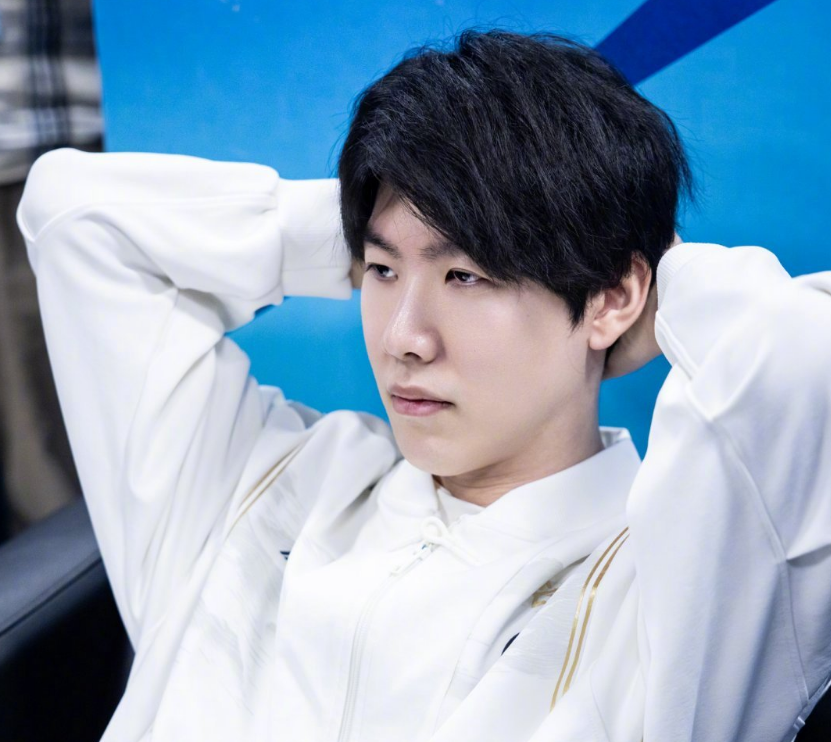 DIG官方：新赛季阵容Jensen领衔，Armut、Santorin加盟